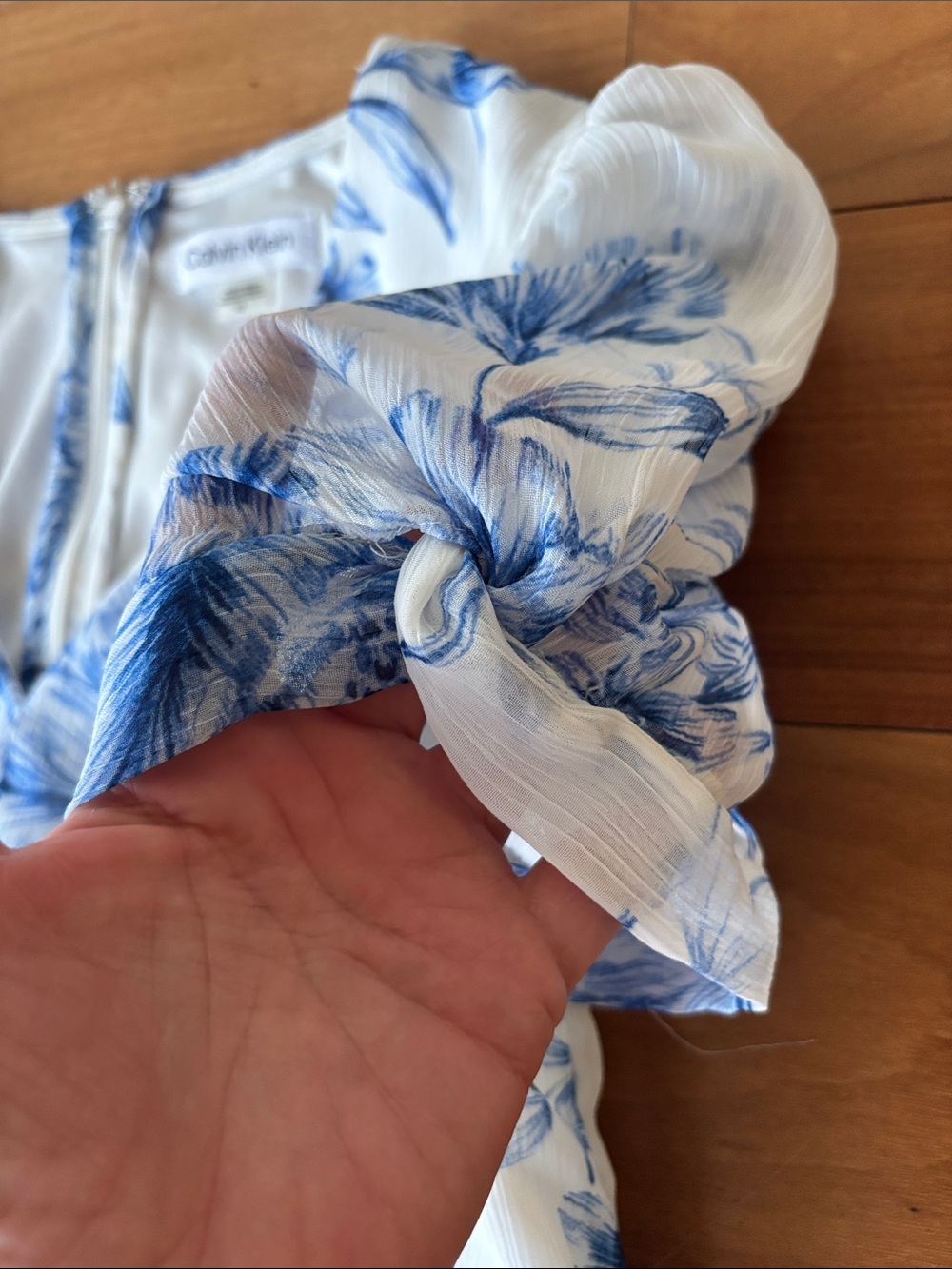 Calvin Klein chiffon dress - Picture 7 of 14